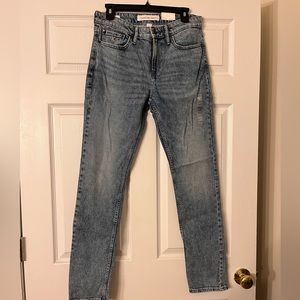Calvin Klein NWT Skinny jeans